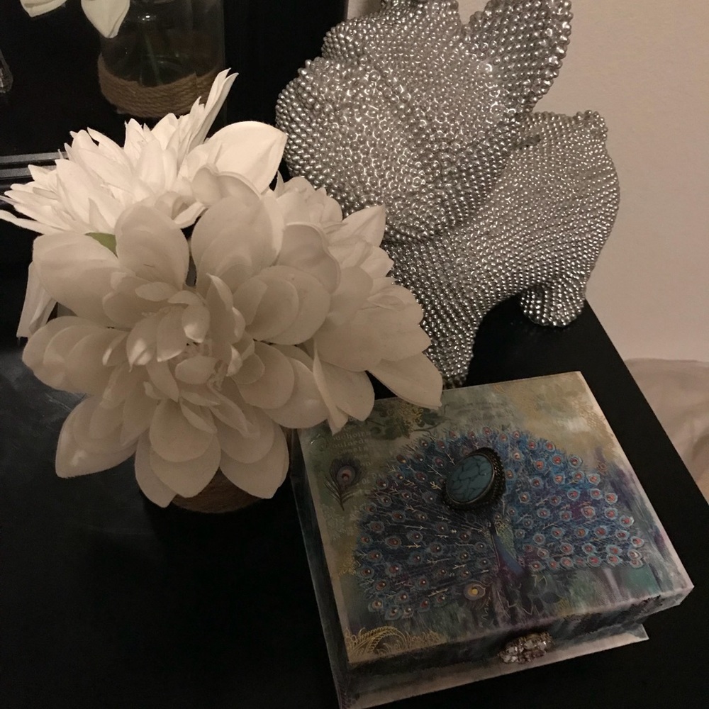 Bronze ring with turquoise stone